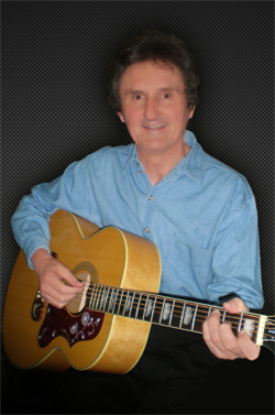 Ross Pocklington - Rhythm Guitar & Backing Vocals